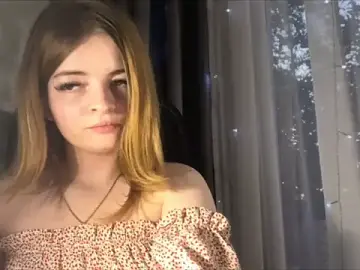 Elirya  live sex cam