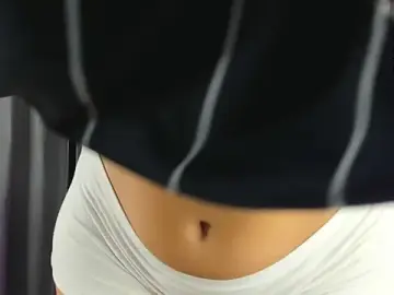 Ice_Strawberry  live sex cam