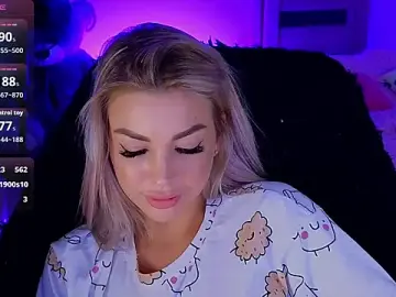 MilanaOmg  live sex cam