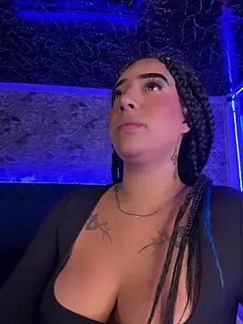 Scarlett-LS  live sex cam