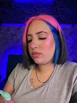 Scarlett-LS  live sex cam