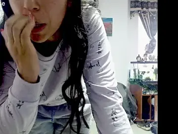 Lizztaylor535  live sex cam