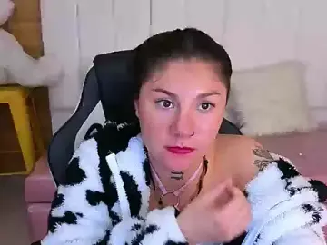 Mia_isabella_a1  live sex cam
