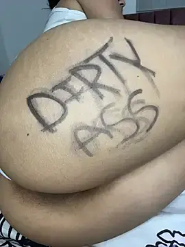 Bitch_0limits_Dirty  live sex cam