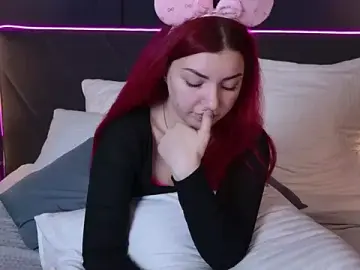 CherryHotTease  live sex cam