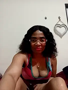 SEXYMOANSXX  live sex cam