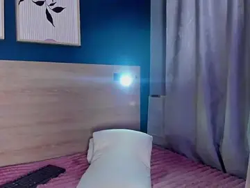 SarahMiler_  live sex cam