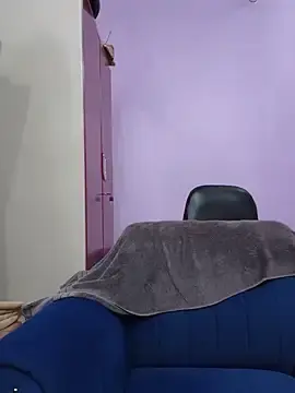 Simran_bhabhi0  live sex cam
