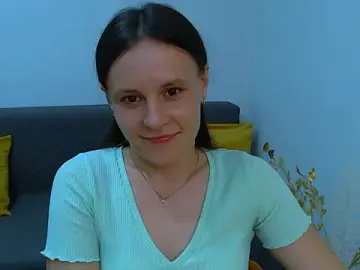 ValeriaHeart_  live sex cam