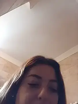 Werderwerememm  live sex cam