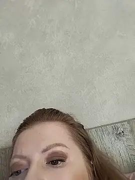 Cwcown  live sex cam