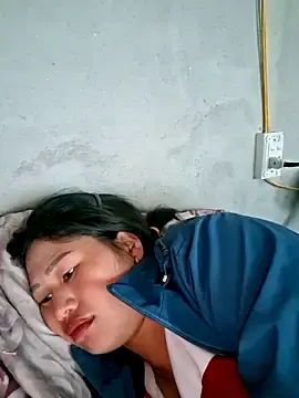 Diamond--  live sex cam