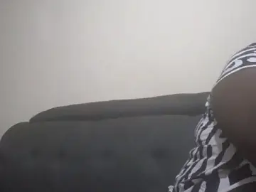 Fat_ebonyqueen  live sex cam