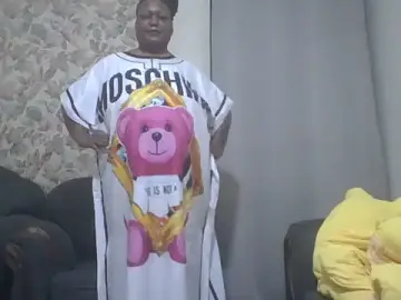Fat_ebonyqueen  live sex cam
