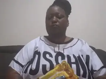 Fat_ebonyqueen  live sex cam