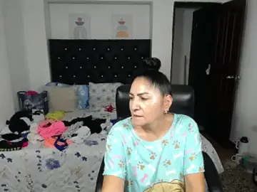 Mature_bigboobs10  live sex cam