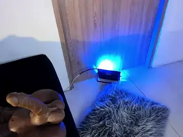 AmelyaMann  live sex cam