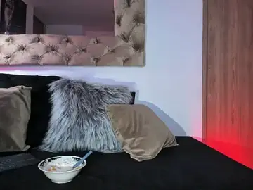 AmelyaMann  live sex cam