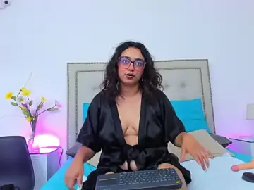 Carmenpurpple  live sex cam