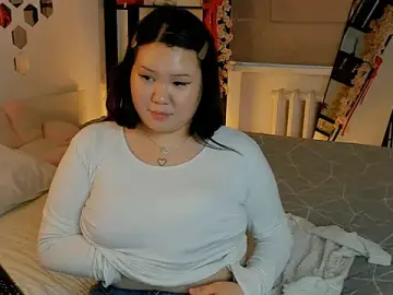 GoldenNudge  live sex cam