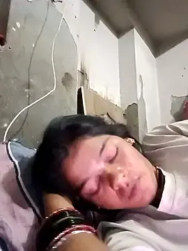 Hot_bhabi0123  live sex cam