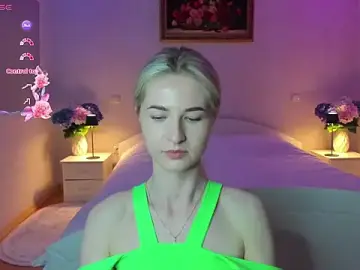 Julie_Blaze  live sex cam