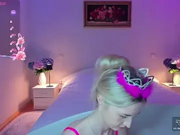 Julie_Blaze  live sex cam