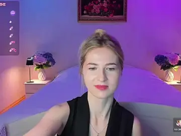 Julie_Blaze  live sex cam