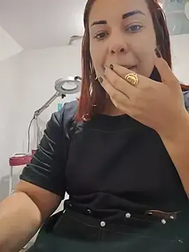 RuivaGiMisteriosa  live sex cam