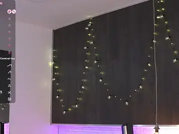 CindeFucknRella  live sex cam