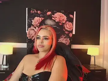 EvaaFoxxy1  live sex cam