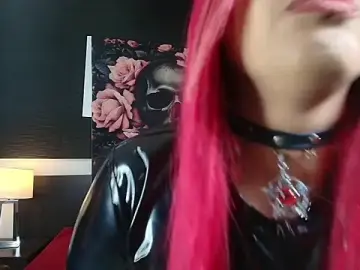 EvaaFoxxy1  live sex cam