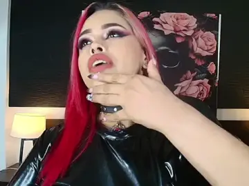 EvaaFoxxy1  live sex cam