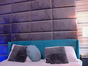 LaraSynn  live sex cam