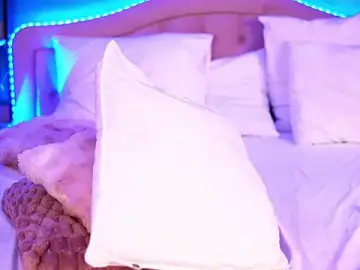 RaisaVawn  live sex cam