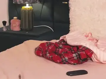 SeleneAurum  live sex cam