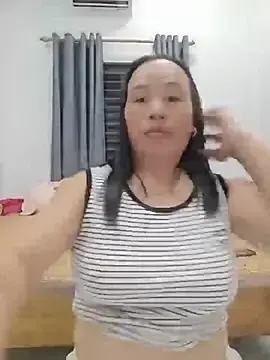 -NiKiLove-  live sex cam