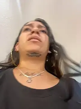 Alaska_euphoria  live sex cam