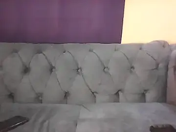 Hott_tash  live sex cam