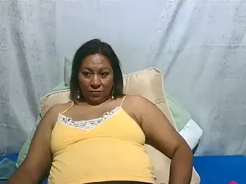 IndianSexyMilf69  live sex cam