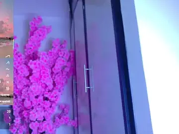 LizSheibaum  live sex cam