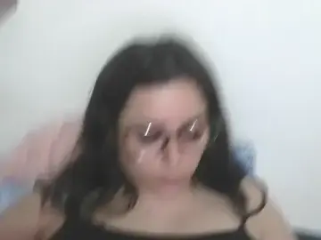 LovelyJulliette  live sex cam
