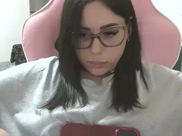 LovelyJulliette  live sex cam