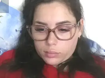 LovelyJulliette  live sex cam