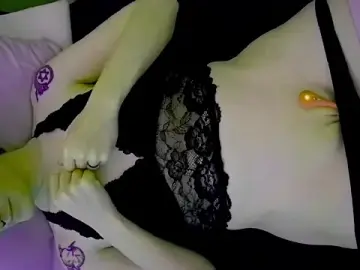 Moonless_Joy  live sex cam