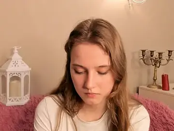 RubieHeiser  live sex cam