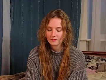 RubieHeiser  live sex cam