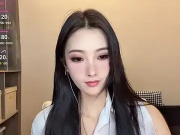 Tindraa  live sex cam