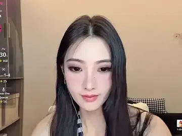 Tindraa  live sex cam