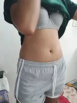 Vanee-23  live sex cam